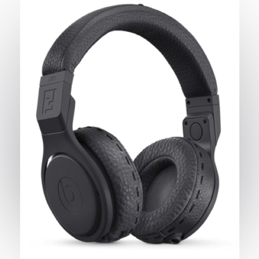 Fendi x Beats Pro by Dre Collapsible Wired Headphones, Selleria leather, Black